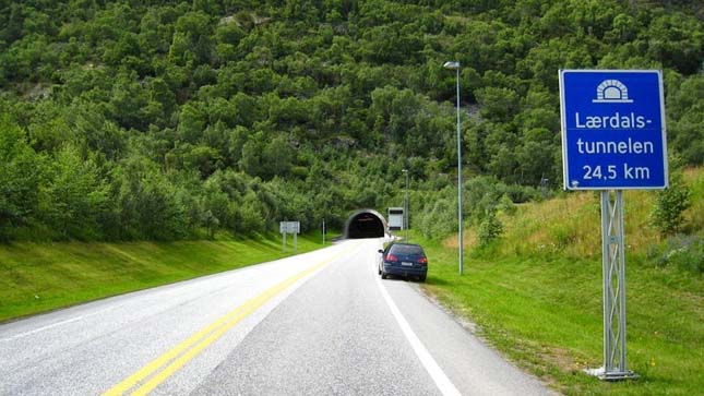 Leghosszabb közúti alagút