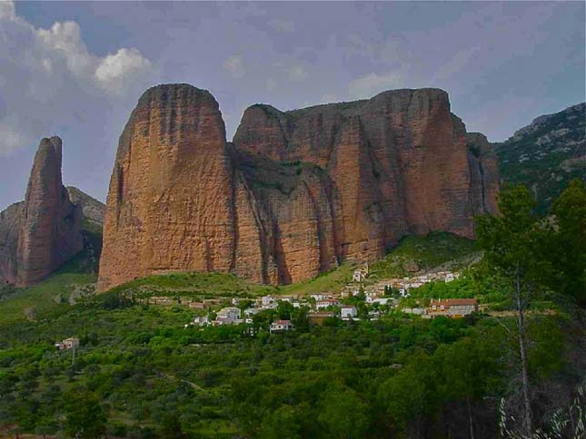 Mallos de Riglos