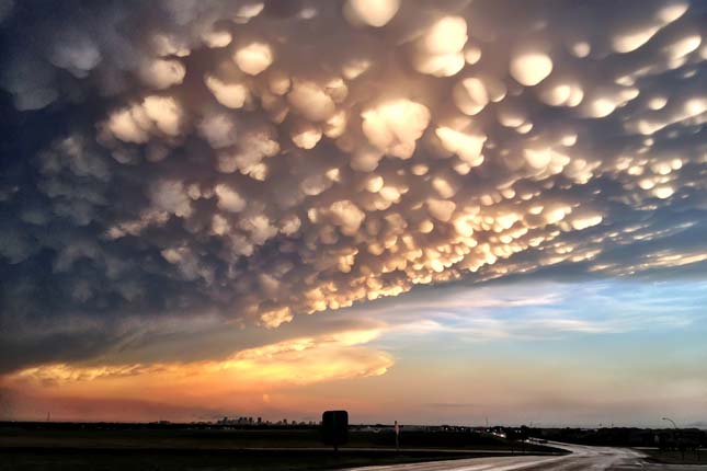 Mammatus, ritka felhőképződmény