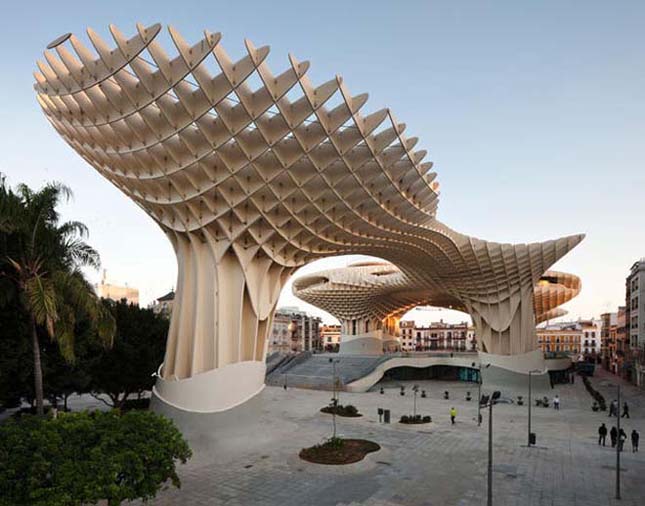 Metropol Parasol, a legnagyobb fából épült szerkezet a világon