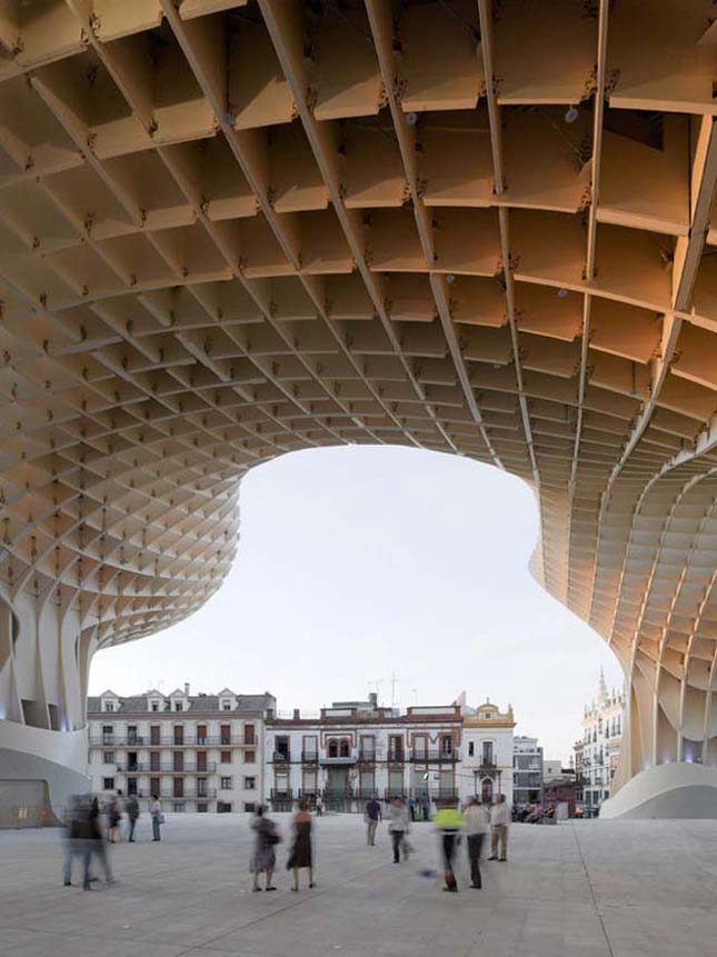 Metropol Parasol, a legnagyobb fából épült szerkezet a világon