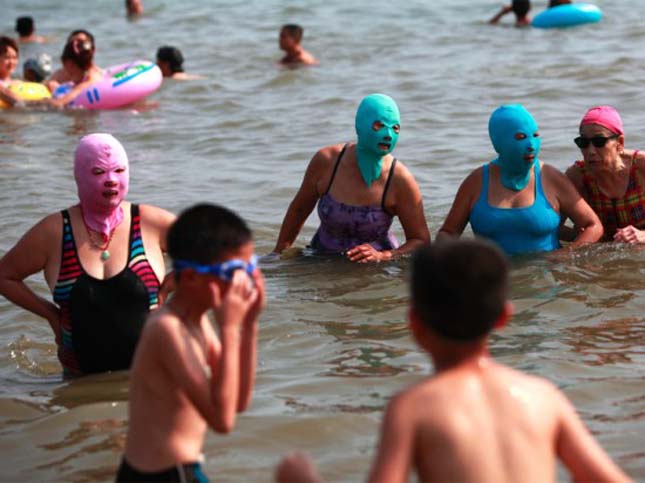 Facekini