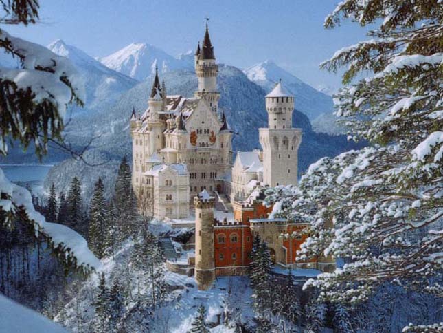 A gyönyörű németországi Neuschwansteint kastély