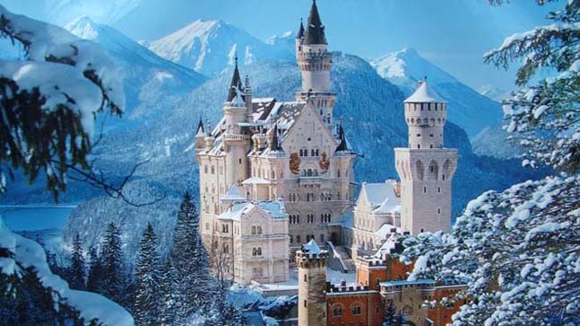 A gyönyörű németországi Neuschwansteint kastély