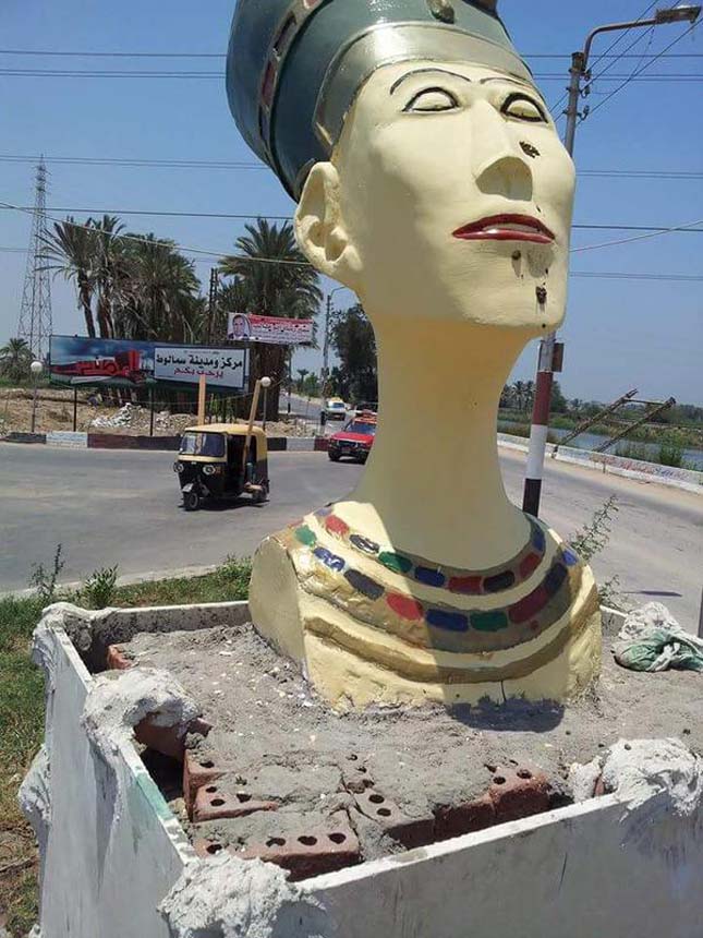 Nofertiti szobor