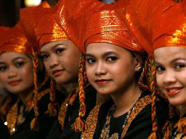 Minangkabauk, ahol a nők parancsolnak