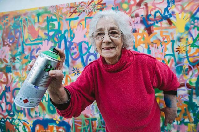 Nyugdíjas graffitisek
