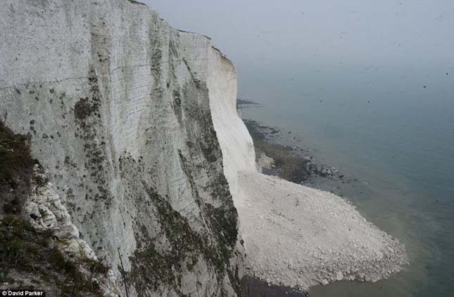 Beachy Head sziklaomlás