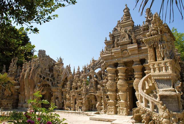 Palais Idéal, egyetlen ember élete munkája