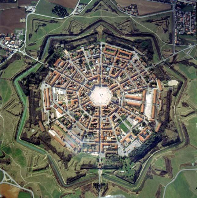 Palmanova