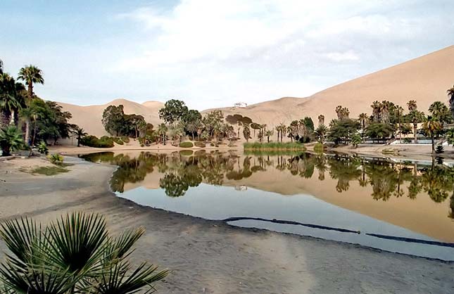 Huacachina oázis, Peru