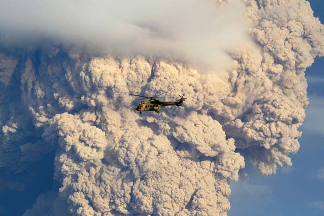 Puyehue vulkán kitörése