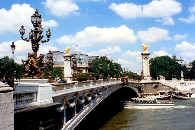 Le Pont Alexandre-III, Franciaország