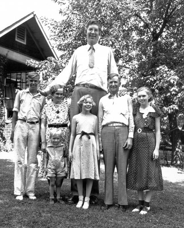 Robert Pershing Wadlow a valaha élt legmagasabb férfi