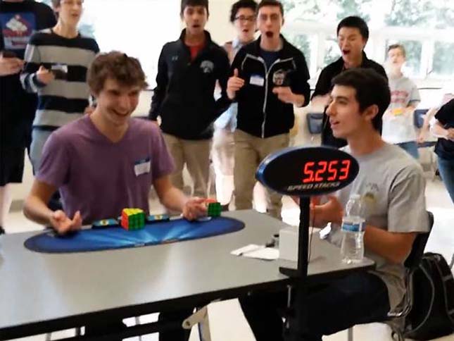 Rubik-kocka új világrekord