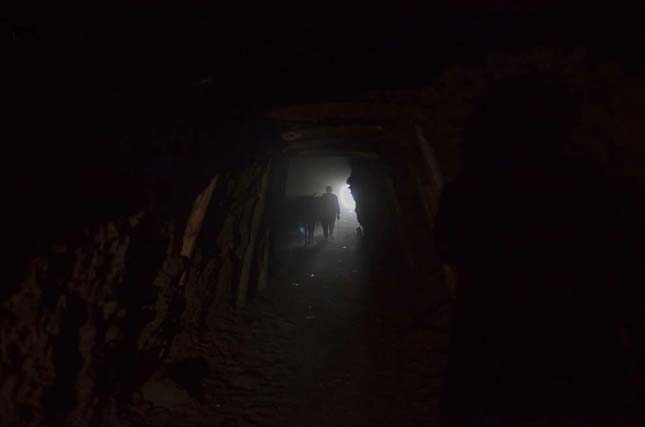 Szamarak az afganisztáni bányákban
