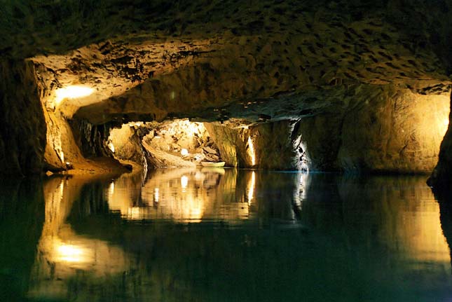 Európa legnagyobb föld alatti tava