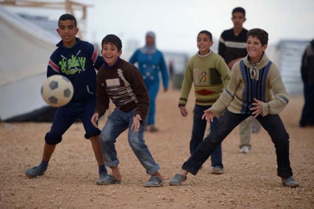 Szíriai menekültek tábora Jordániábana