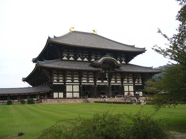 TodaiJi templom, Japán