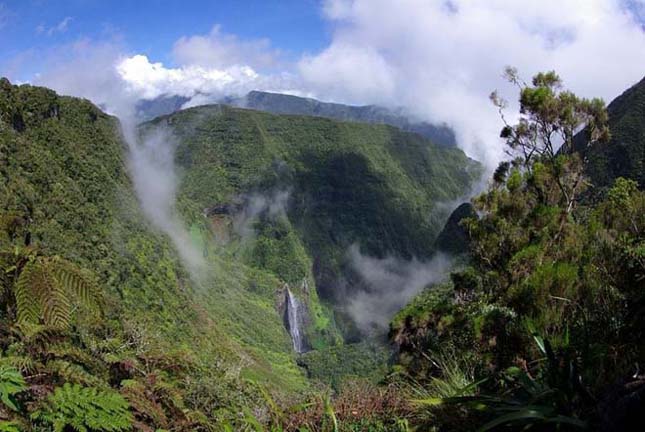 A csodálatos Trou de Fer szurdok La Réunion szigetén