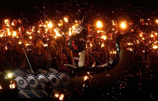 Up Helly Aa, Viking Tűz-fesztivál