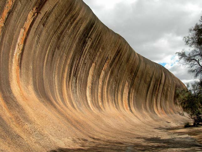 Wave Rock, hullámszikla Ausztráliában