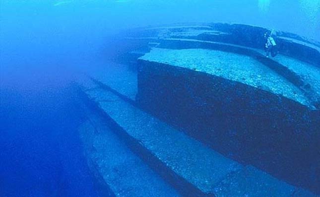 Yonaguni piramis