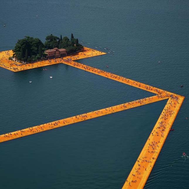 The Floating Piers