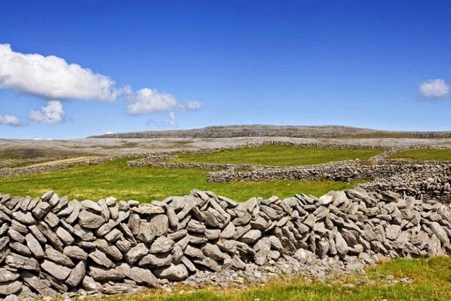 Írország különleges kőfalai