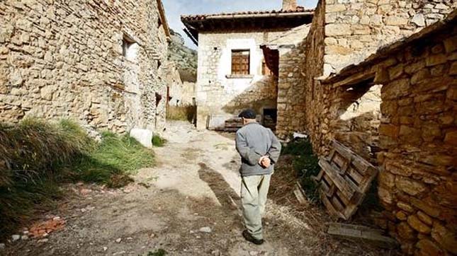 Egyedül él egy idős házaspár a faluban