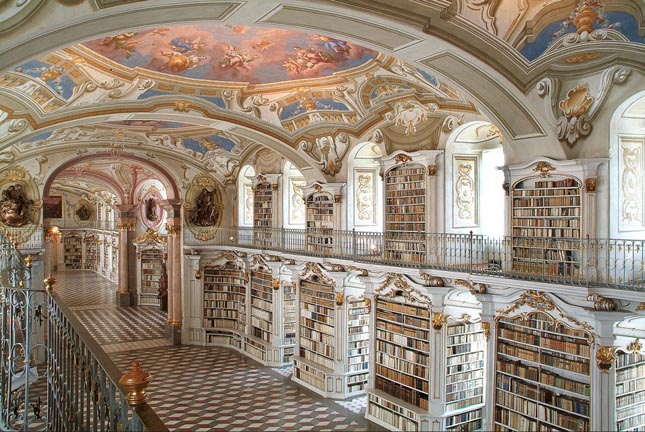 Admont apátsági könyvtár, Admont, Ausztria