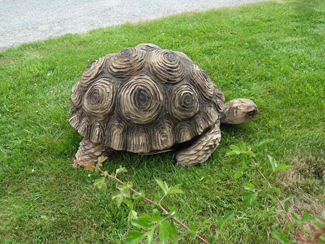 Láncfűrésszel készített szobrok