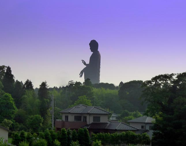 Ushiku Daibutsu