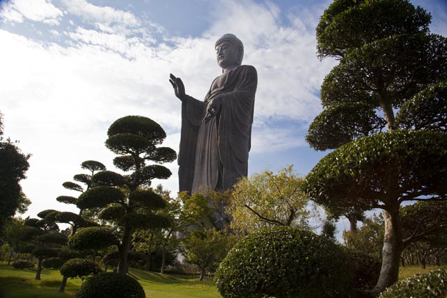 Ushiku Daibutsu