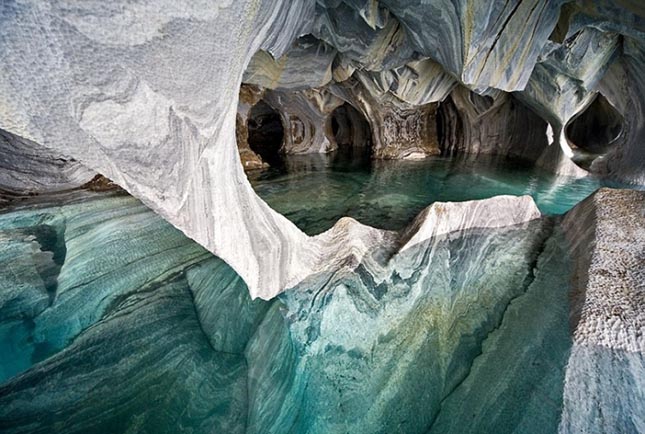 Márvány barlang, Chile
