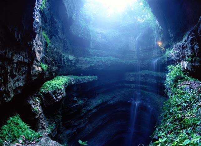 Fecske Barlang, Mexikó.