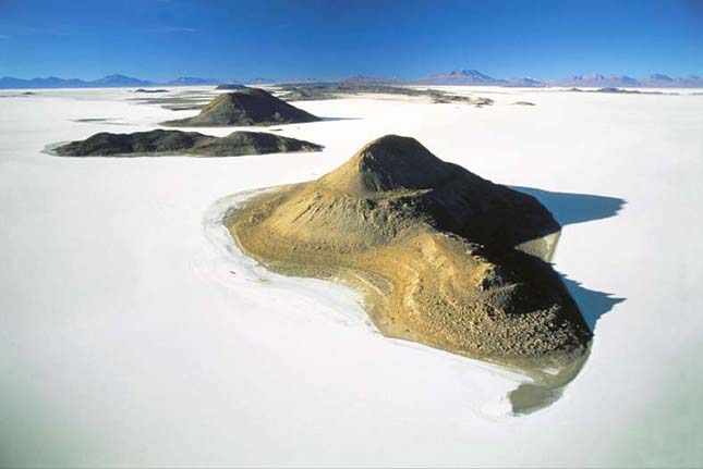 Salar de Uyuni a világ legnagyobb sómezője12