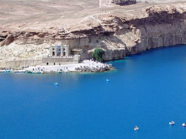 band-e-amir-2