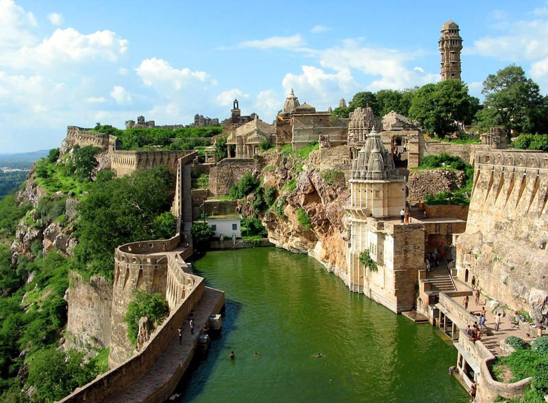 chittorgarh-fort-rajasthan-india