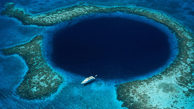 A nagy kék lyuk - Great blue hole, Belize