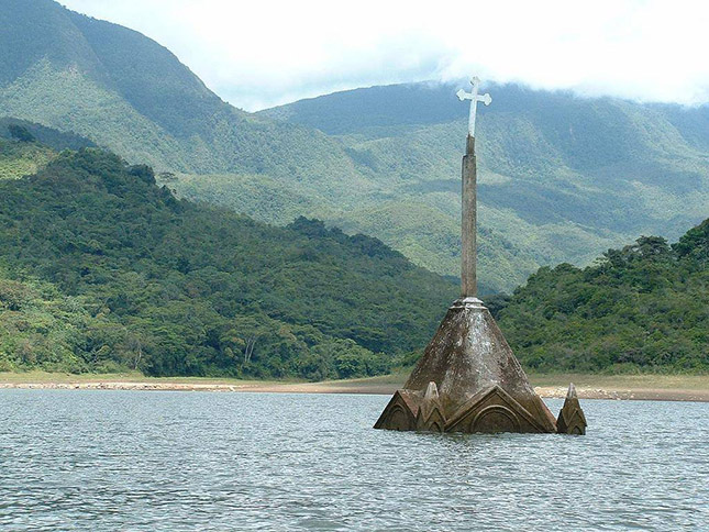 A Potosi kereszt a templom, Venezuela