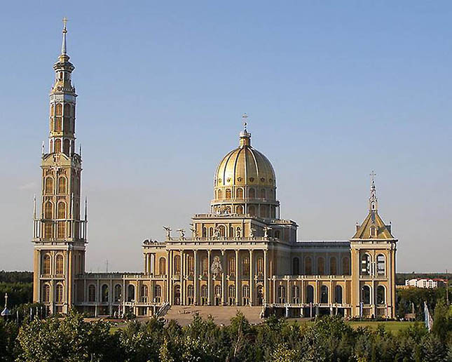 Szűz Mária Bazilika Lihenskoy
