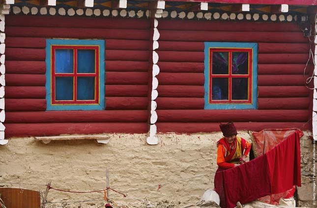 Larung Gar Buddhista Akadémia