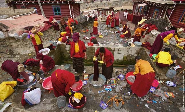 Larung Gar Buddhista Akadémia