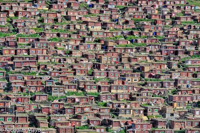 Larung Gar Buddhista Akadémia Tibet