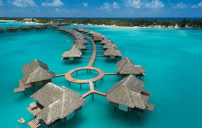 Four Seasons Hotel - Bora Bora