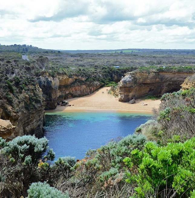 Loch Ard Gorge Beach, Port Campbell Nemzeti Park, Victoria, Ausztrália