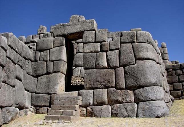 Sacsayhuamán