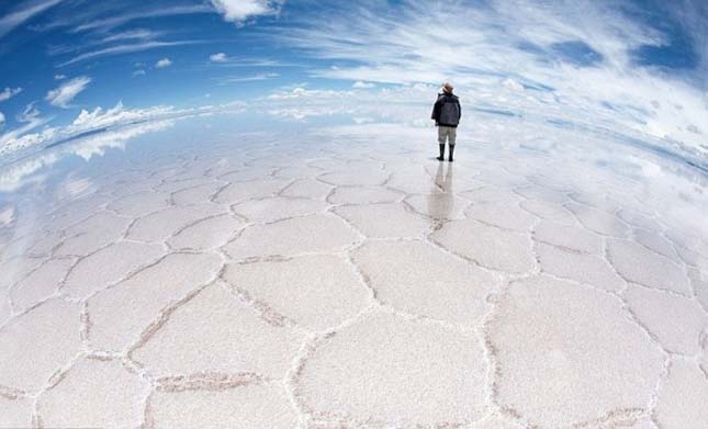Salar de Uyuni a világ legnagyobb tükrei Bolíviában