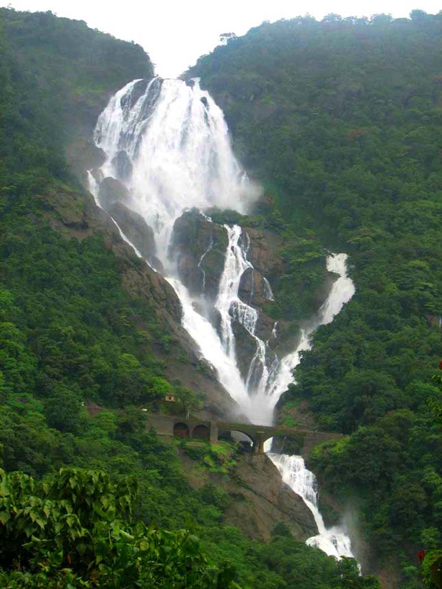 Dudhsagar vízesés